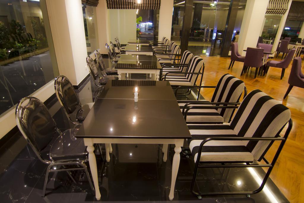 Hotel Diradja Jakarta Extérieur photo
