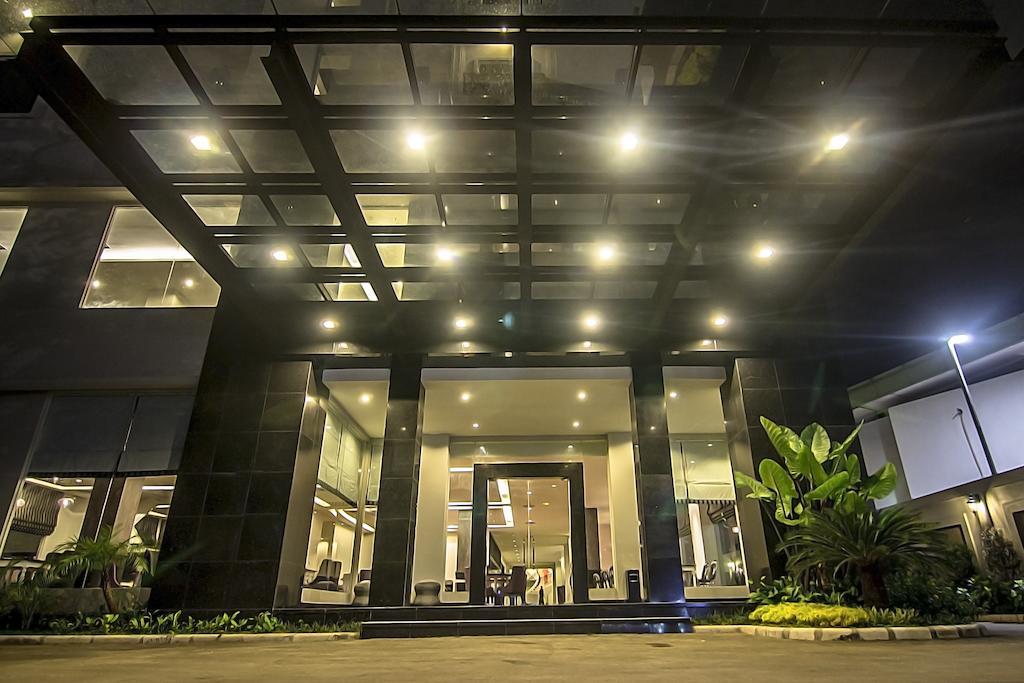 Hotel Diradja Jakarta Extérieur photo