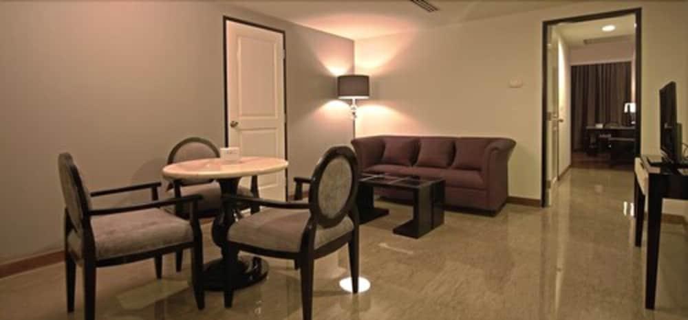 Hotel Diradja Jakarta Extérieur photo