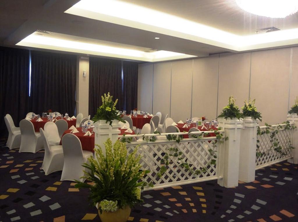 Hotel Diradja Jakarta Extérieur photo
