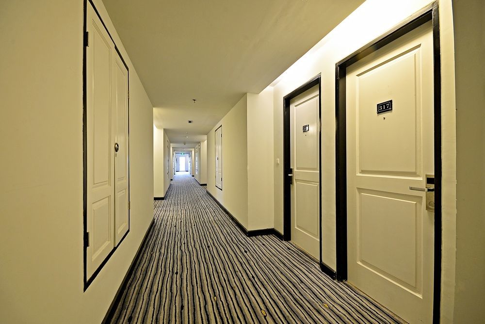 Hotel Diradja Jakarta Extérieur photo